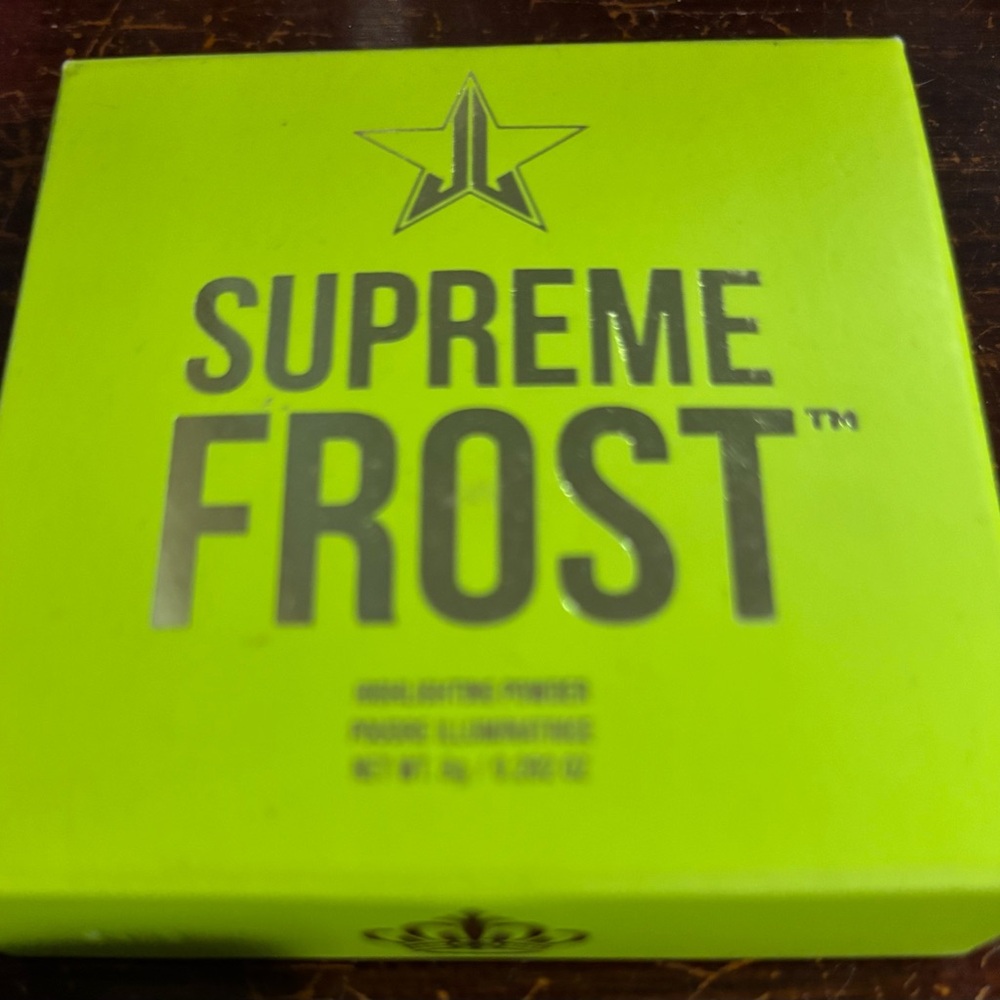 Jeffree Star Supreme Frost Highlighter